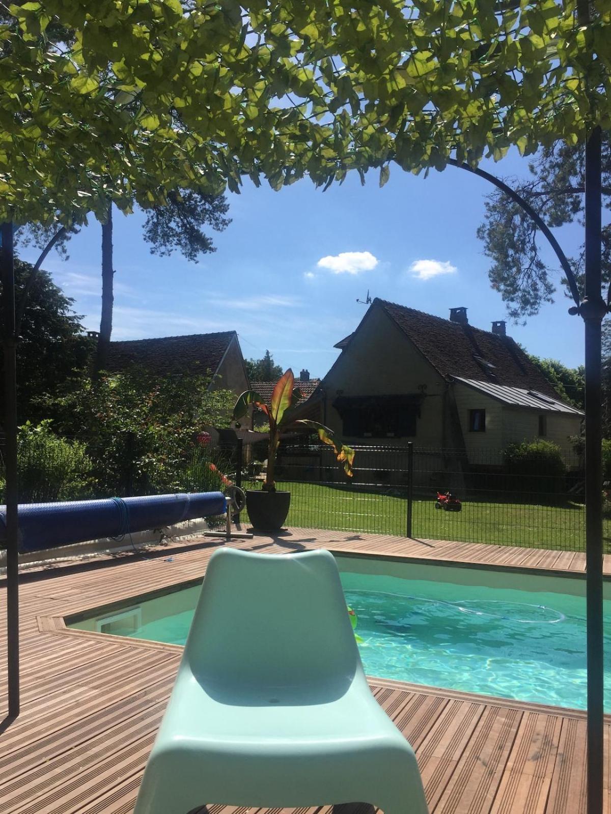 Le Refuge De Valprofonde Βίλα Villeneuve-sur-Yonne Εξωτερικό φωτογραφία