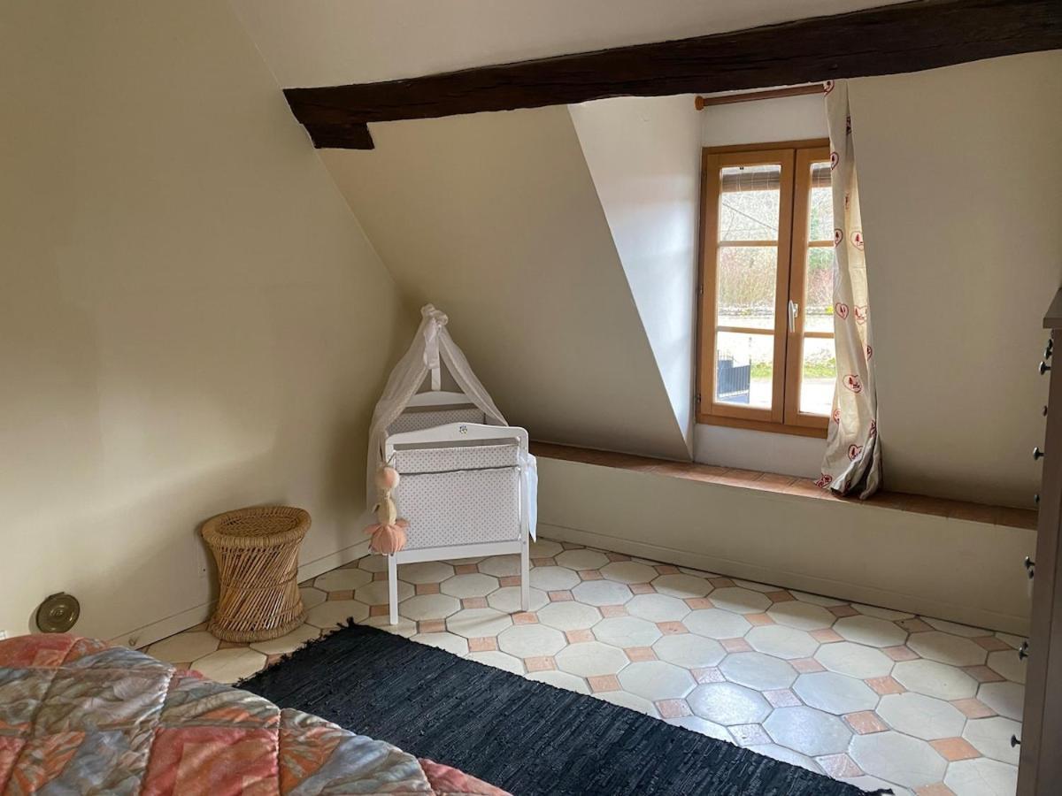 Le Refuge De Valprofonde Βίλα Villeneuve-sur-Yonne Εξωτερικό φωτογραφία